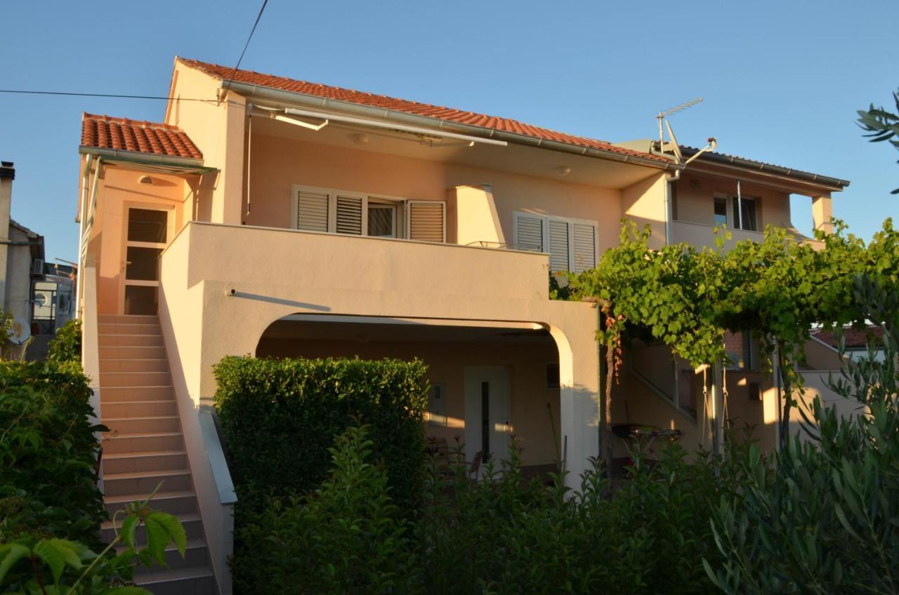 Apartments Tomas Betina  Esterno foto