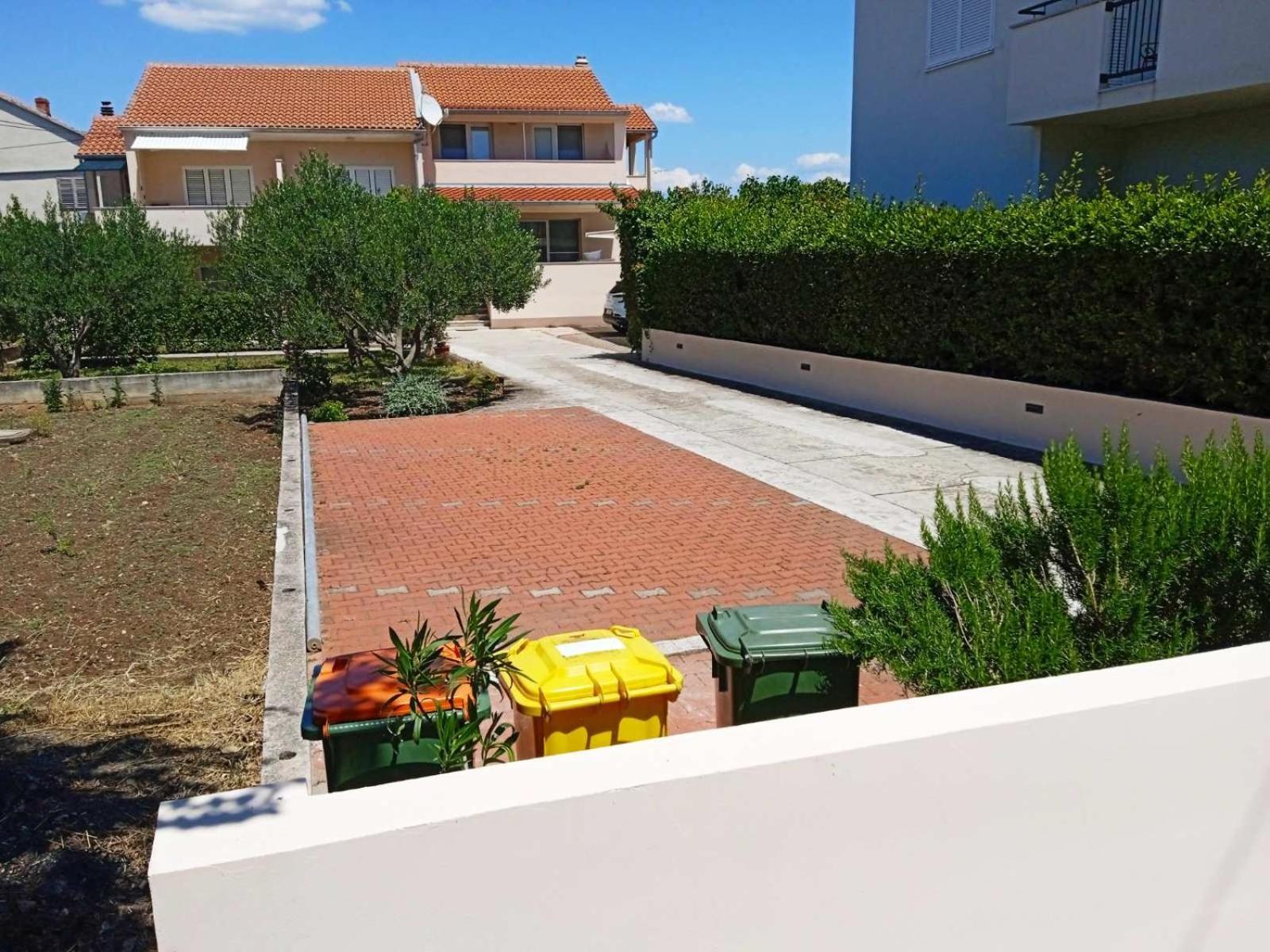 Apartments Tomas Betina  Esterno foto